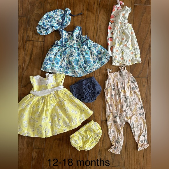 Toddler girls lot - H&M and Carters - Picture 2 of 4